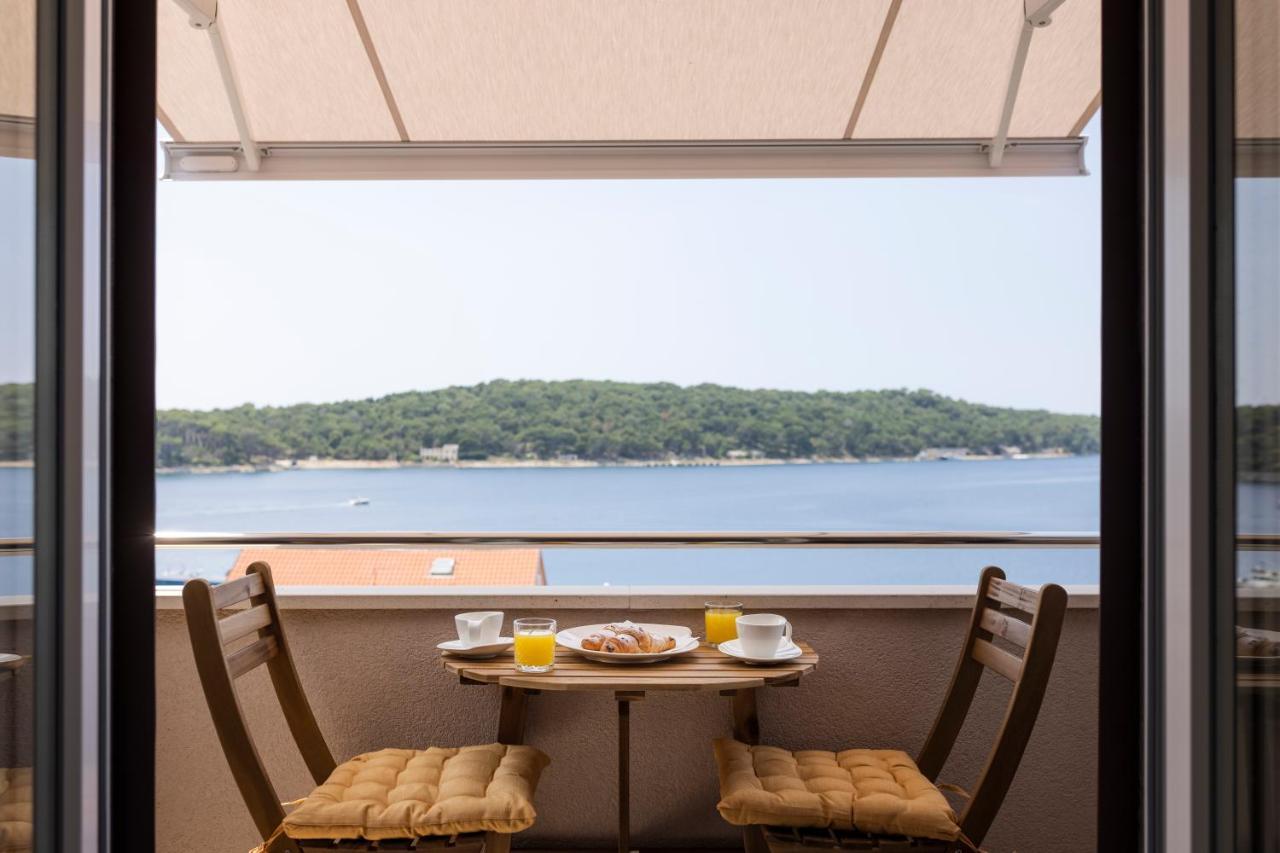 Easy Leilighet Mali Lošinj Eksteriør bilde